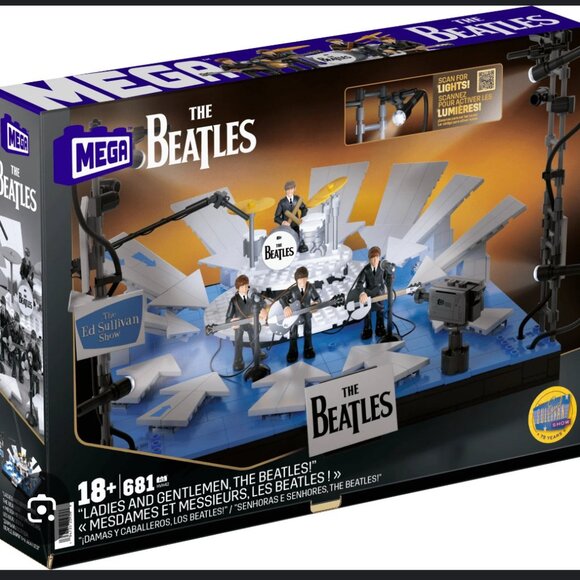 NIB MEGA The Beatles Building Set with 681 Pieces, 4 Poseable Action Figures - Picture 9 of 9
